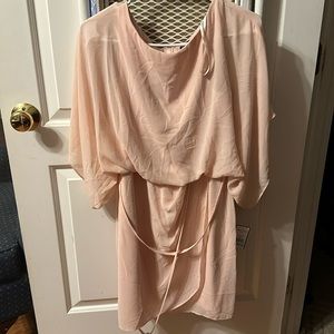 Jessica Howard pink chiffon dress